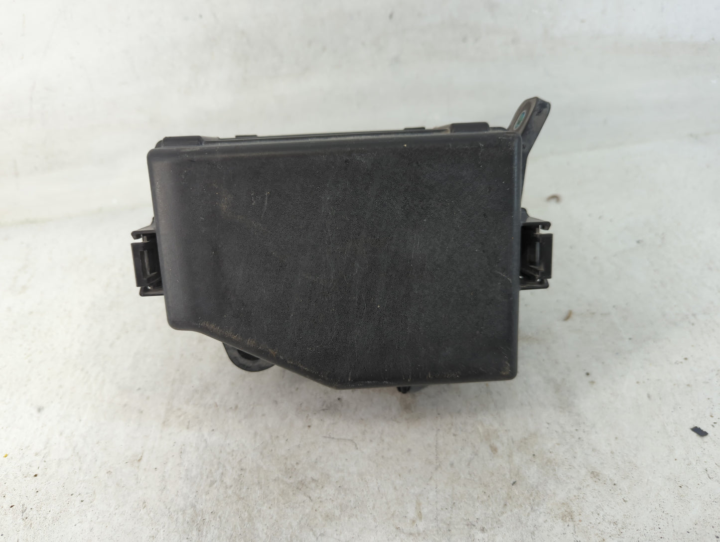 2015-2017 Hyundai Accent Fusebox Fuse Box Panel Relay Module P/N:91420-1R701 Fits Fits 2015 2016 2017 OEM Used Auto Parts - 