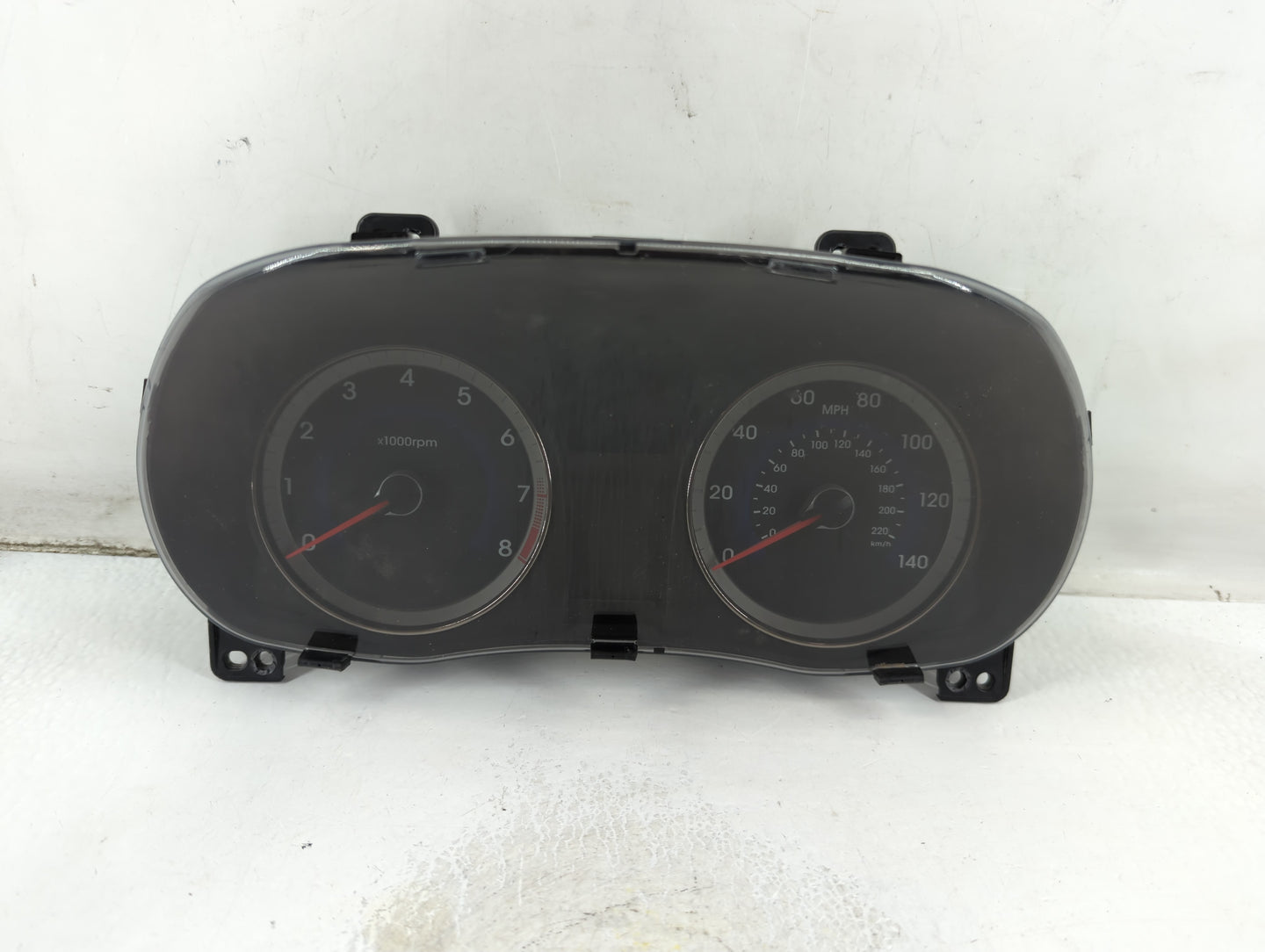 2015-2017 Hyundai Accent Instrument Cluster Speedometer Gauges P/N:94021-1R500 Fits Fits 2015 2016 2017 OEM Used Auto Parts 