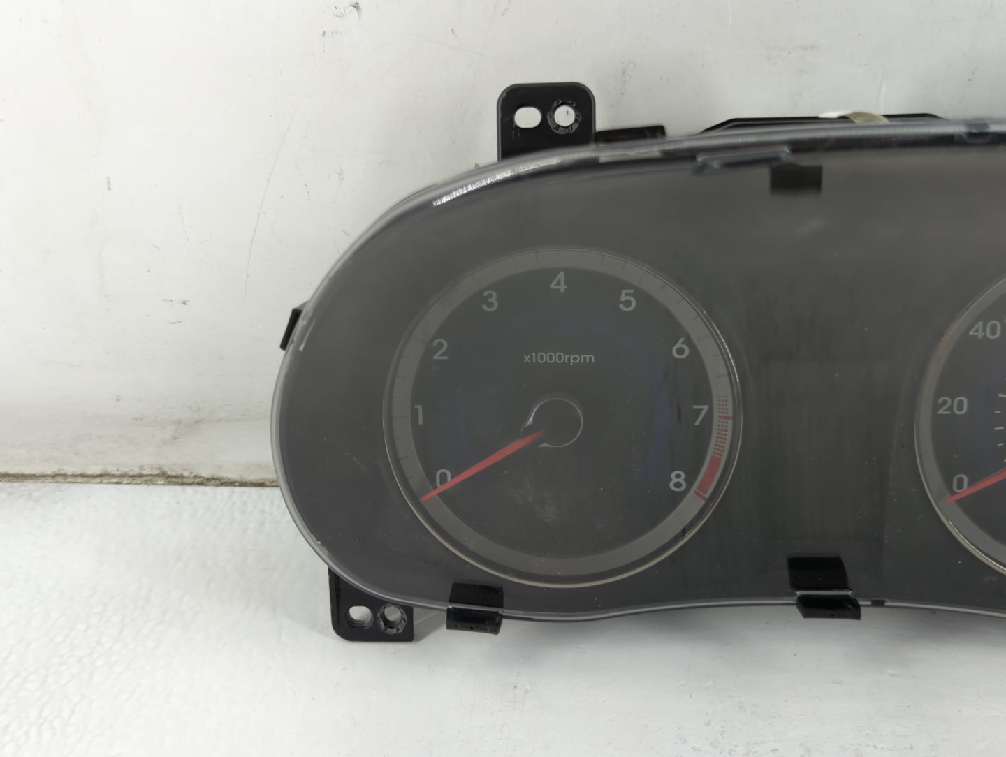 2015-2017 Hyundai Accent Instrument Cluster Speedometer Gauges P/N:94021-1R500 Fits Fits 2015 2016 2017 OEM Used Auto Parts 