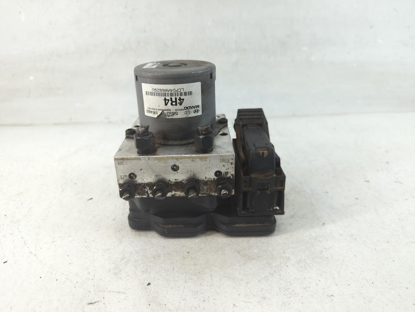 2015-2017 Hyundai Accent ABS Pump Control Module Replacement P/N:58920-1R460 Fits Fits 2015 2016 2017 OEM Used Auto Parts - 