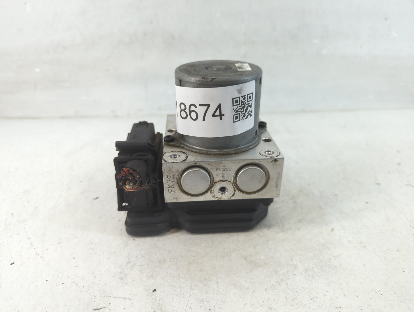 2015-2017 Hyundai Accent ABS Pump Control Module Replacement P/N:58920-1R460 Fits Fits 2015 2016 2017 OEM Used Auto Parts - 