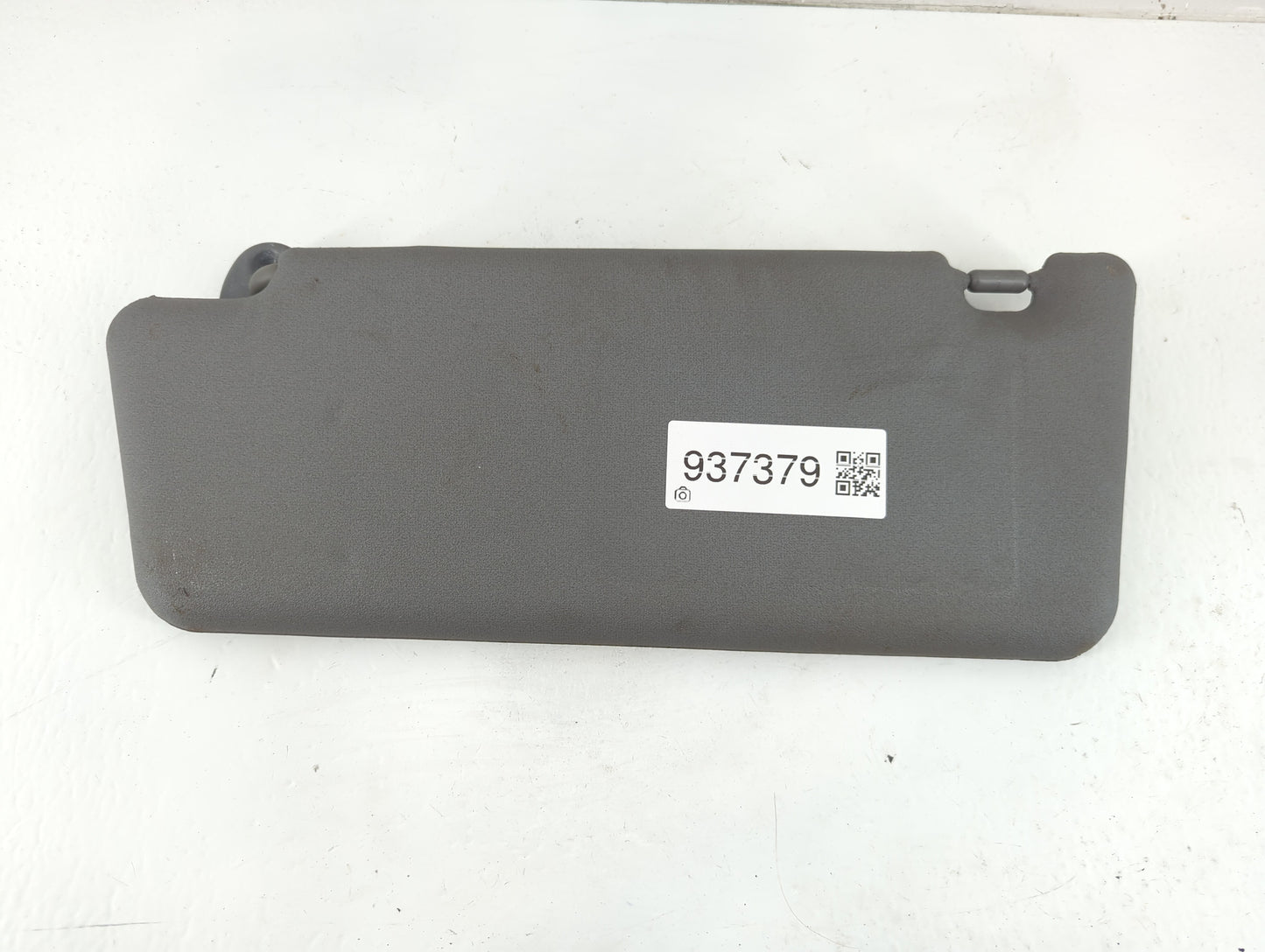2014-2017 Hyundai Accent Sun Visor Shade Replacement Passenger Right Mirror Fits Fits 2014 2015 2016 2017 OEM Used Auto Part