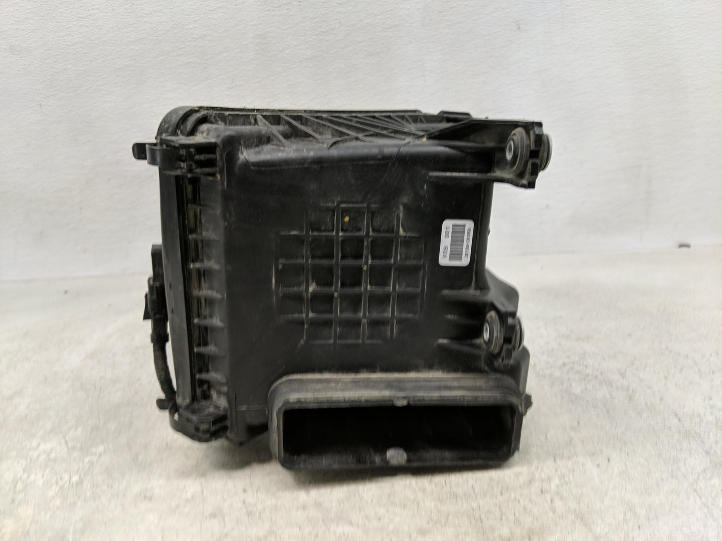 2012-2017 Hyundai Azera Air Cleaner Intake-duct Hose Tube - Oemusedautoparts1.com