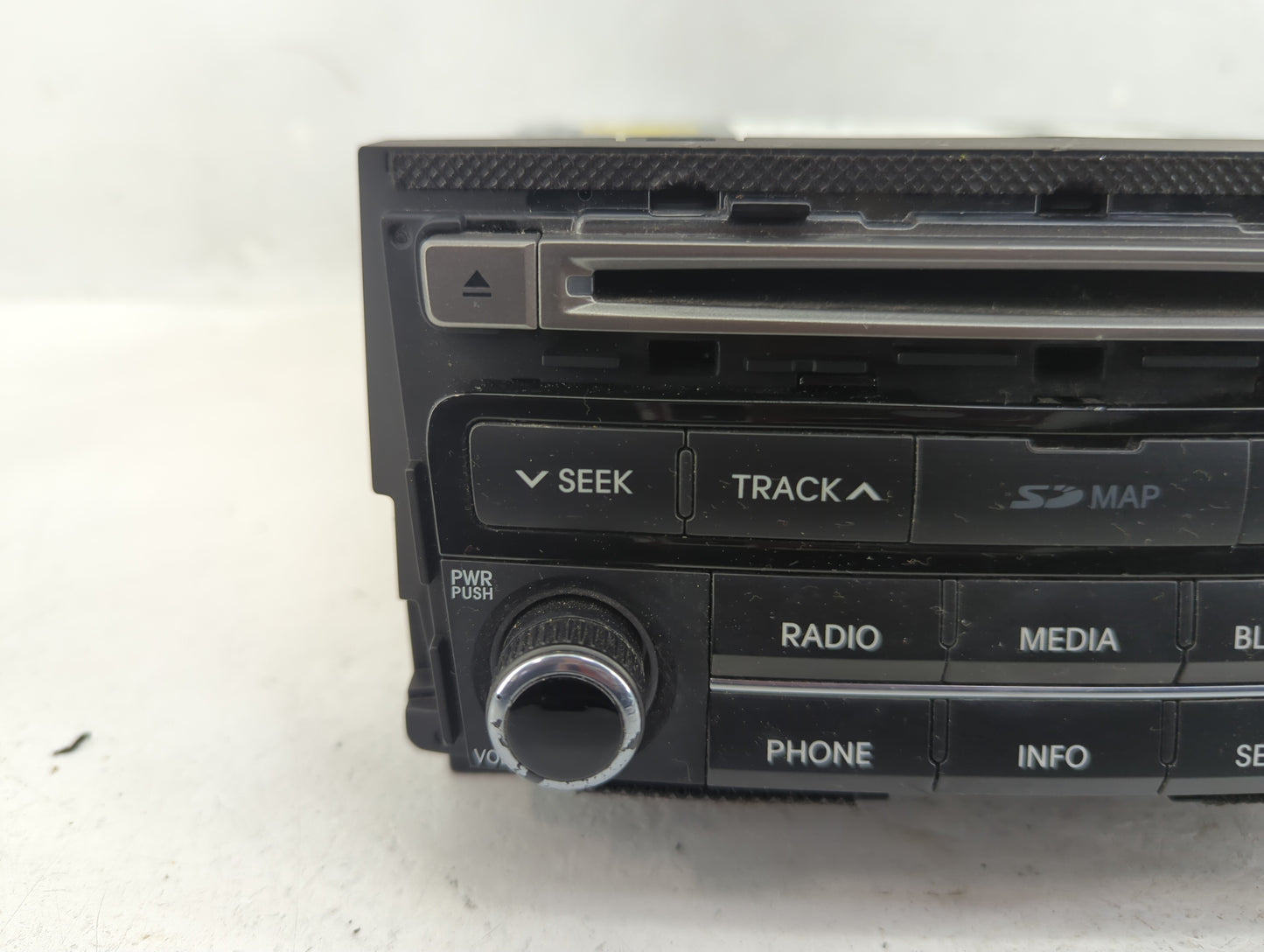 2015-2017 Hyundai Azera Radio AM FM Cd Player Receiver Replacement P/N:96560-3V532VD4 Fits Fits 2015 2016 2017 OEM Used Auto