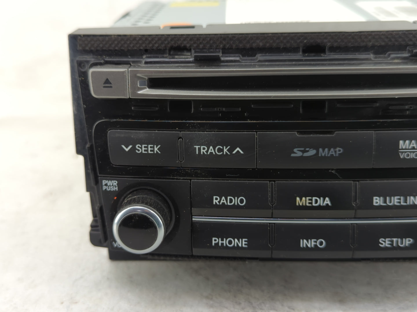 2015-2017 Hyundai Azera Radio AM FM Cd Player Receiver Replacement P/N:96560-3V531VDA 96560-3V532VD4 Fits Fits 2015 2016 201