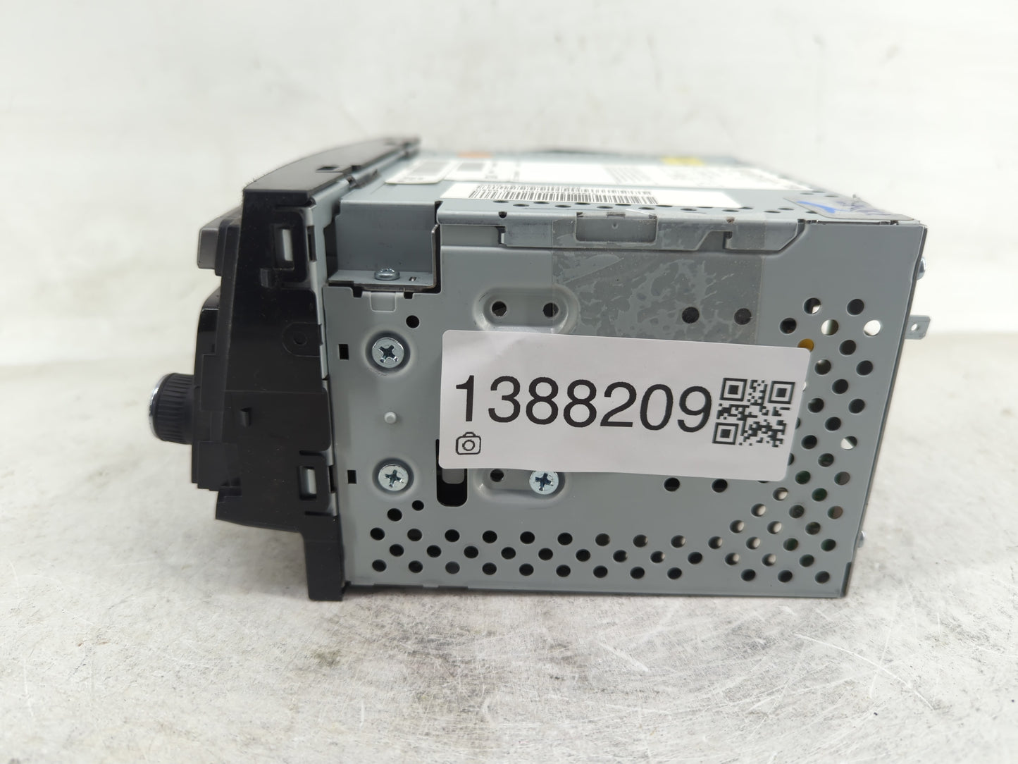 2015-2017 Hyundai Azera Radio AM FM Cd Player Receiver Replacement P/N:96560-3V531VDA 96560-3V532VD4 Fits Fits 2015 2016 201