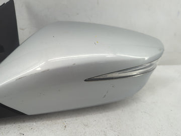 2015-2017 Hyundai Azera Driver Side View Mirror - Left Door Mirror OEM Used