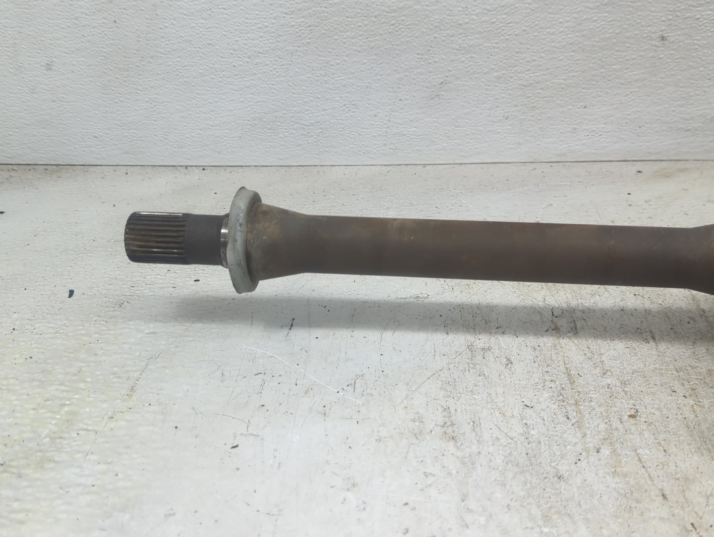 2013-2017 Hyundai Azera Axle Shaft Front Driver Cv C/v - Oemusedautoparts1.com