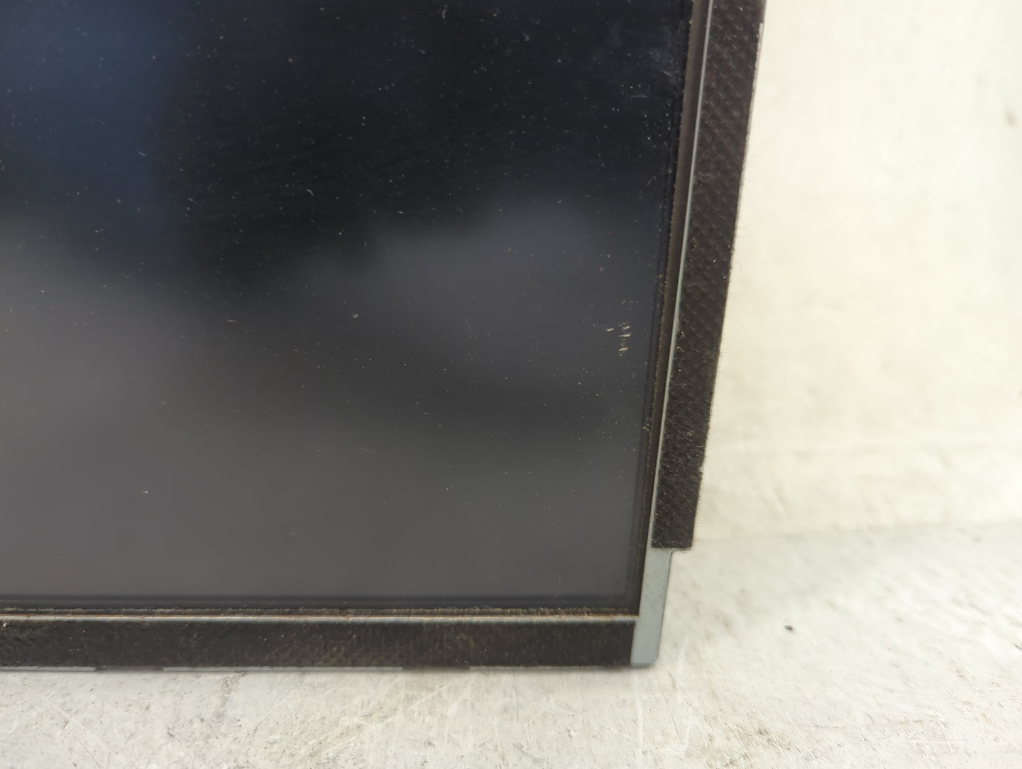 2015-2017 Hyundai Azera Information Display Screen - Oemusedautoparts1.com
