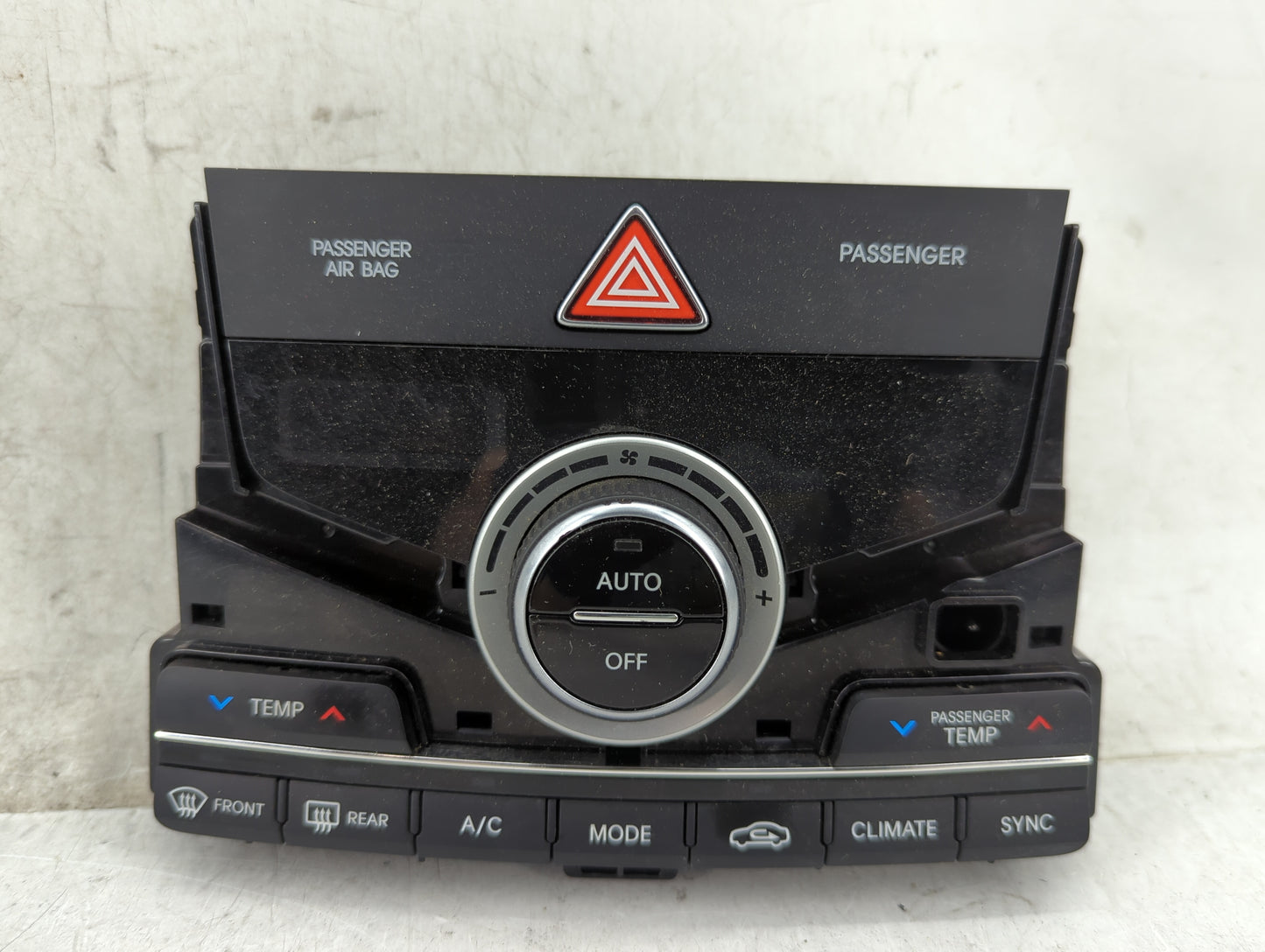 2015-2017 Hyundai Azera Climate Control Module Temperature AC/Heater Replacement P/N:97250-3VGB0 GB4 LJZ0732 Fits OEM Used A