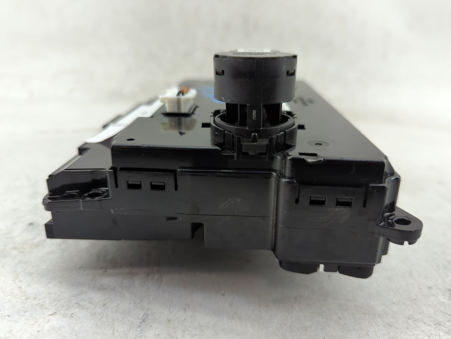 2015-2017 Hyundai Azera Climate Control Module Temperature AC/Heater Replacement P/N:97250-3VGB0 GB4 LJZ0732 Fits OEM Used A