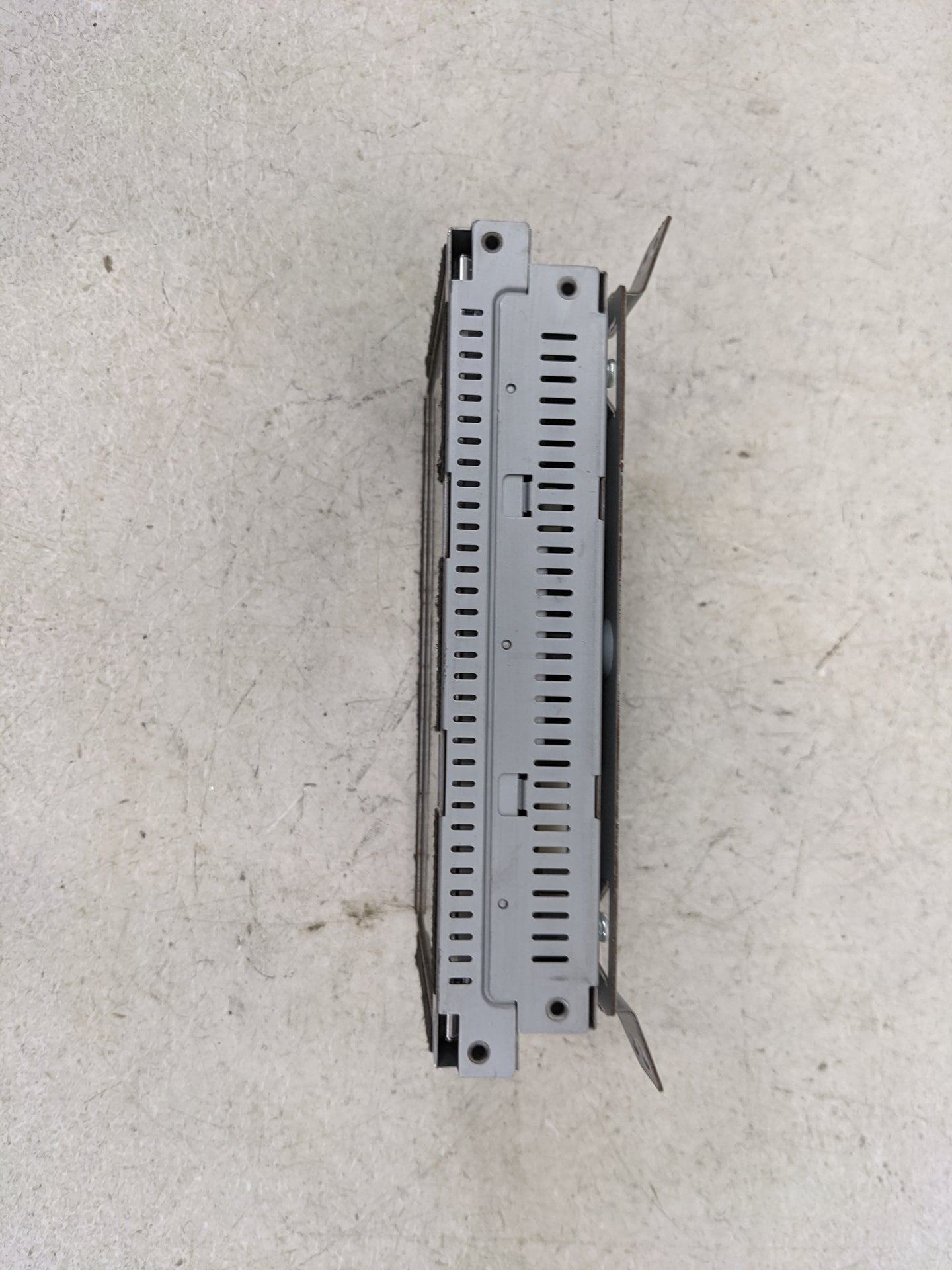 2015-2017 Hyundai Azera Information Display Screen 1467946 - Oemusedautoparts1.com