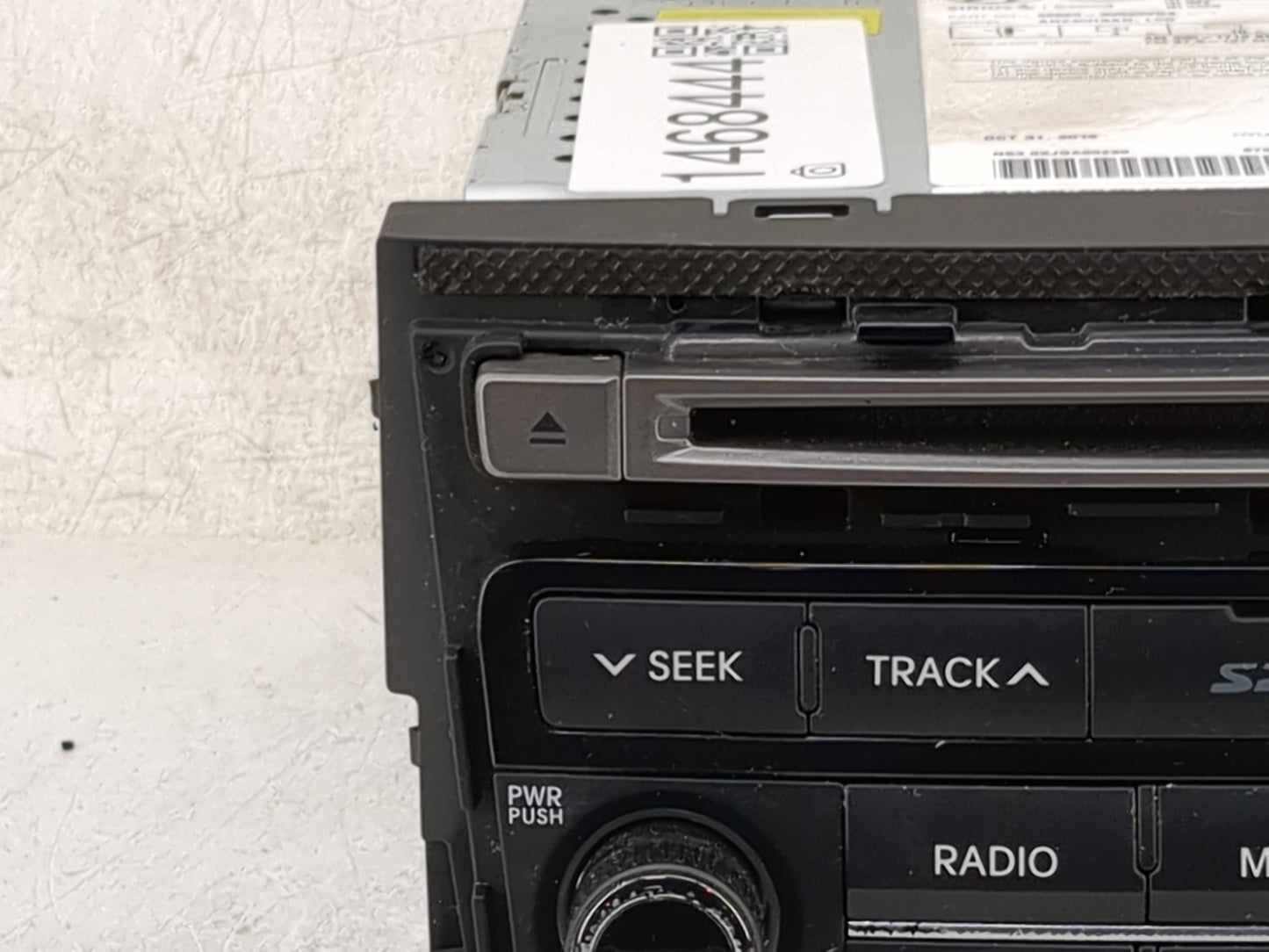 2015-2017 Hyundai Azera Radio AM FM Cd Player Receiver Replacement P/N:96560-3V532VD4 965603V532VD4 Fits Fits 2015 2016 2017