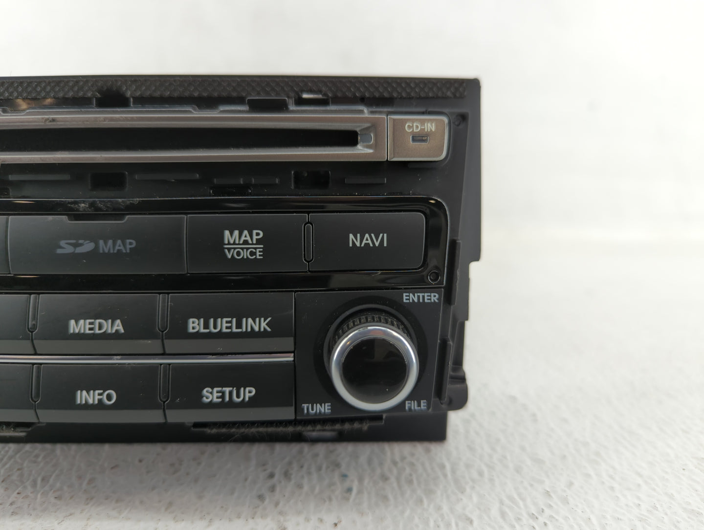 2015-2017 Hyundai Azera Am Fm Cd Player Radio Receiver - Oemusedautoparts1.com