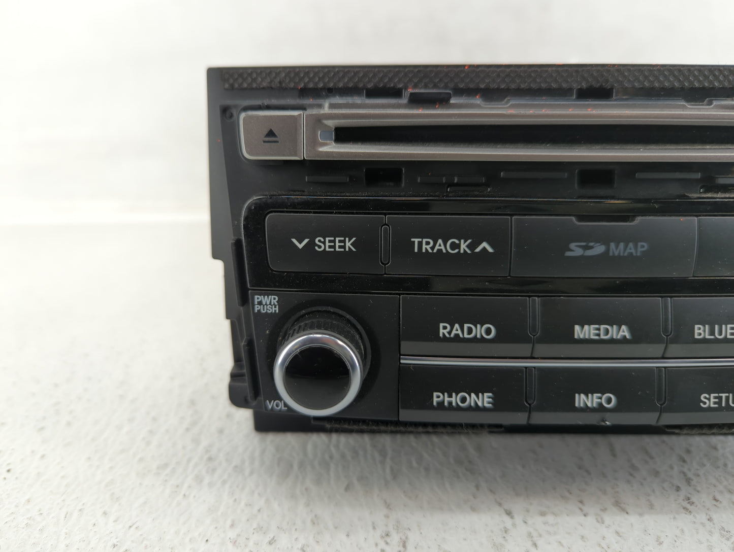 2015-2017 Hyundai Azera Am Fm Cd Player Radio Receiver - Oemusedautoparts1.com