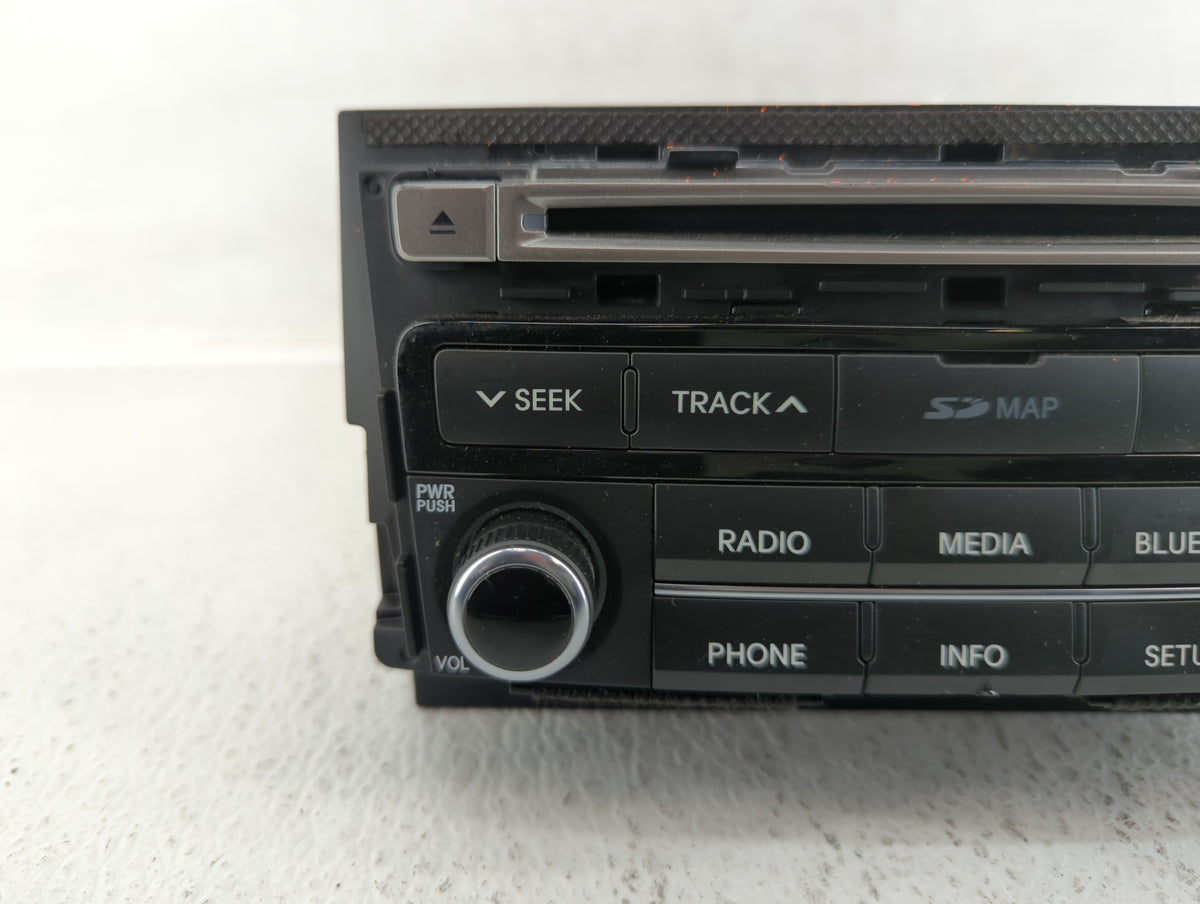 2015-2017 Hyundai Azera Am Fm Cd Player Radio Receiver 510623 - Oemusedautoparts1.com