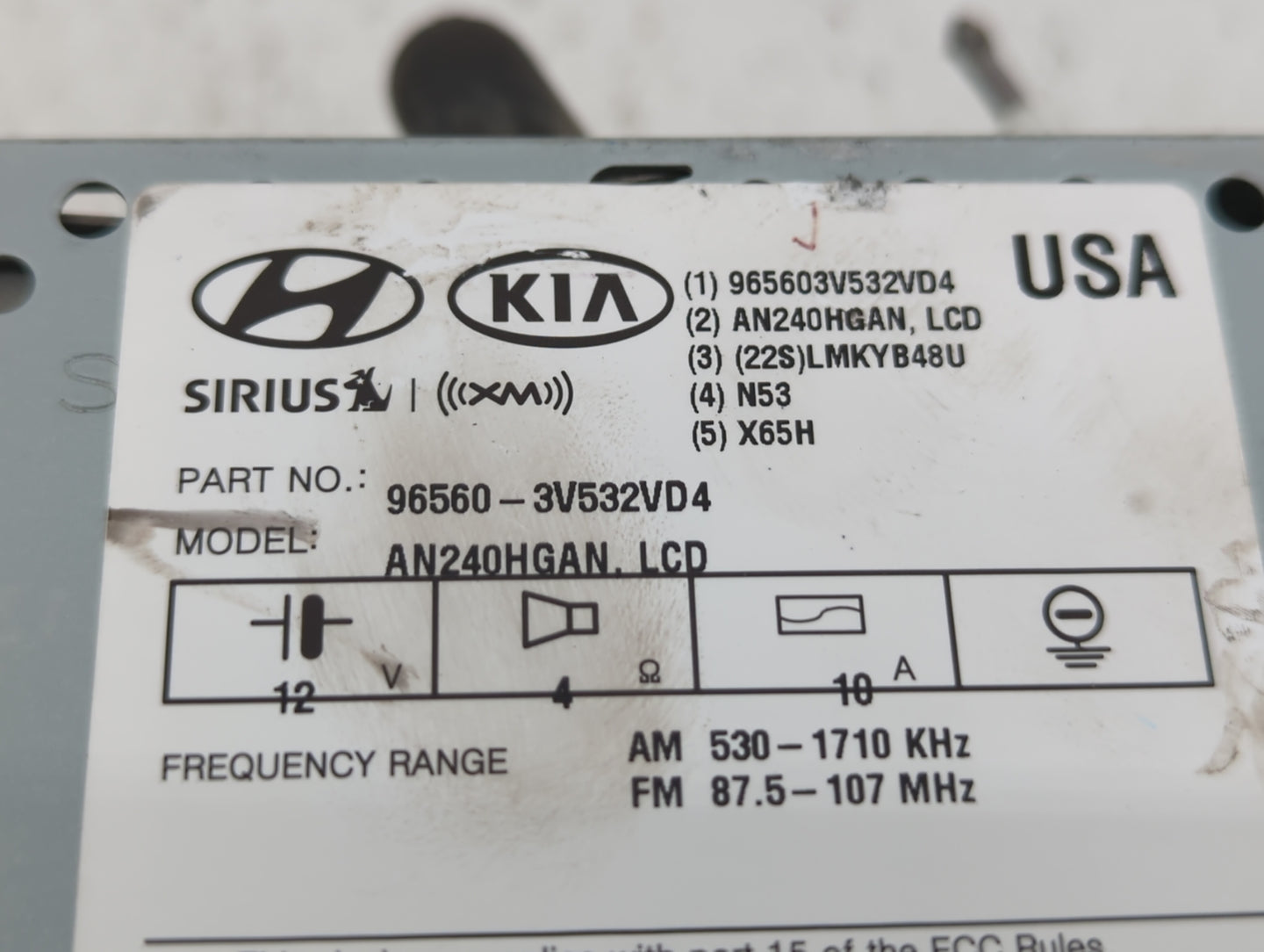 2015-2017 Hyundai Azera Am Fm Cd Player Radio Receiver - Oemusedautoparts1.com