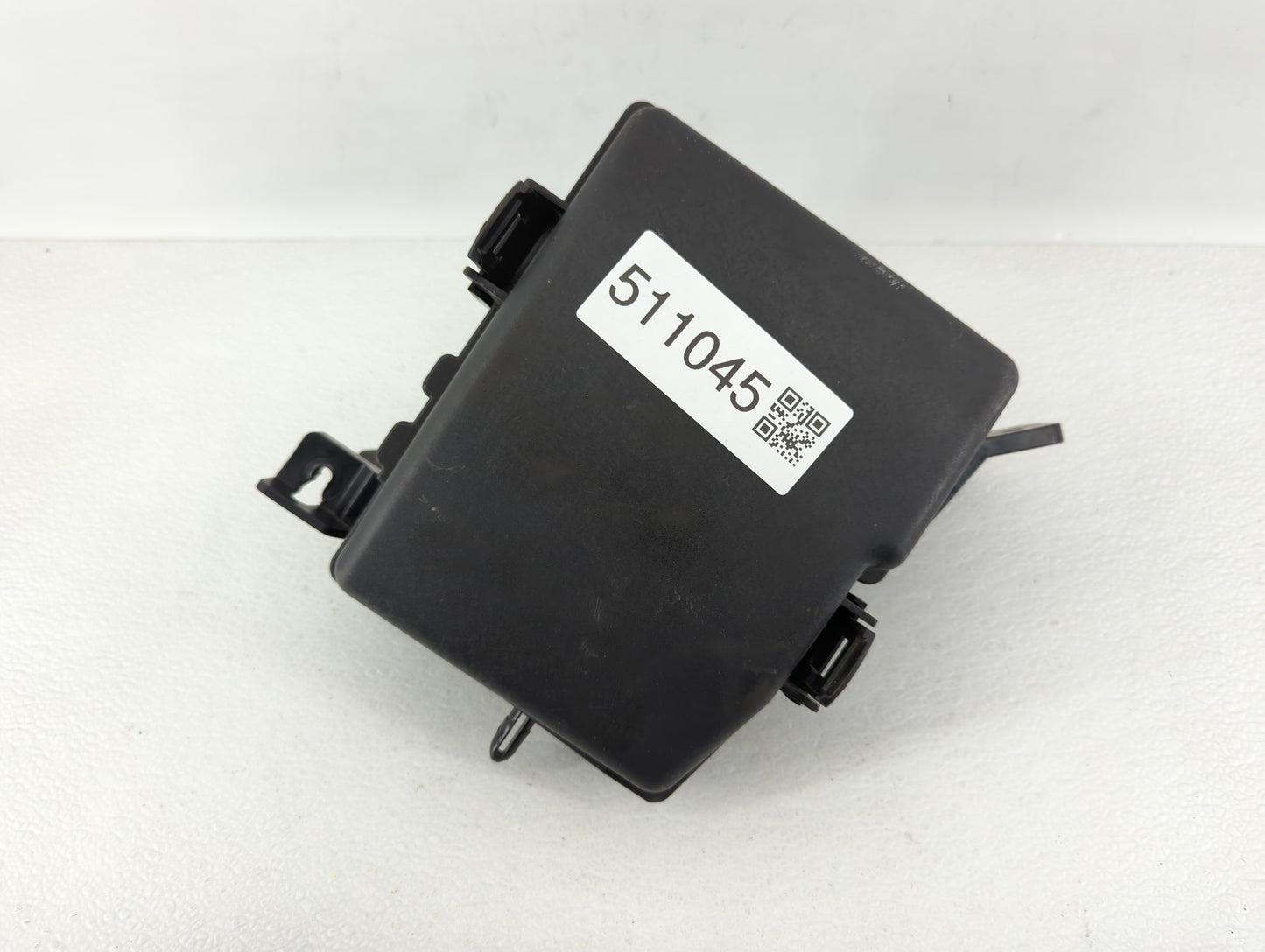 2015-2017 Hyundai Azera Fusebox Fuse Box Panel Relay Module P/N:91223 3V021 Fits Fits 2015 2016 2017 OEM Used Auto Parts - O