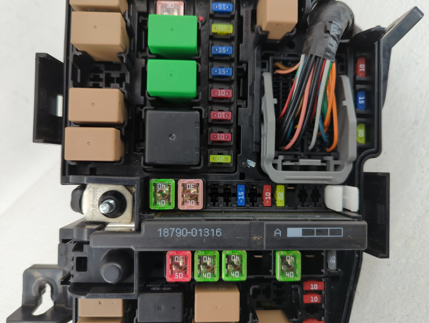 2015-2017 Hyundai Azera Fusebox Fuse Box Panel Relay Module P/N:91223 3V021 Fits Fits 2015 2016 2017 OEM Used Auto Parts - O