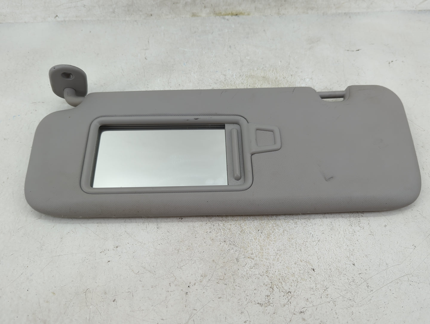 2017-2020 Hyundai Elantra Sun Visor Shade Replacement Driver Left Mirror Fits Fits 2017 2018 2019 2020 OEM Used Auto Parts -