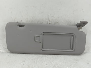 2017-2020 Hyundai Elantra Sun Visor Shade Replacement Passenger Right Mirror Fits Fits 2017 2018 2019 2020 OEM Used Auto Par