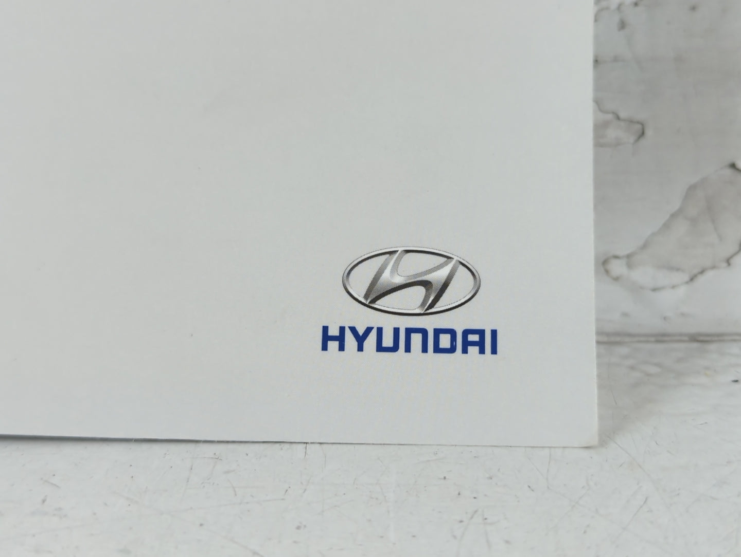 2017 Hyundai Elantra Owners Manual Book Guide P/N:HF30-EU64D OEM Used Auto Parts - Oemusedautoparts1.com