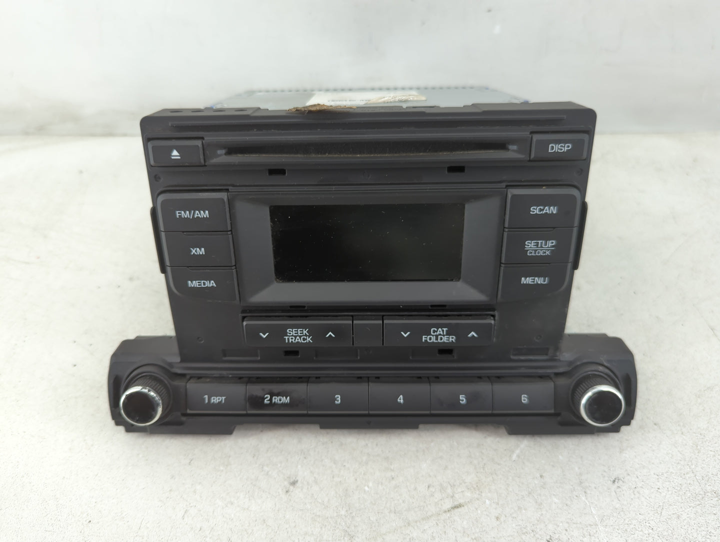 2017-2018 Hyundai Elantra Radio AM FM Cd Player Receiver Replacement P/N:96170-F2100UAT Fits Fits 2017 2018 OEM Used Auto Pa