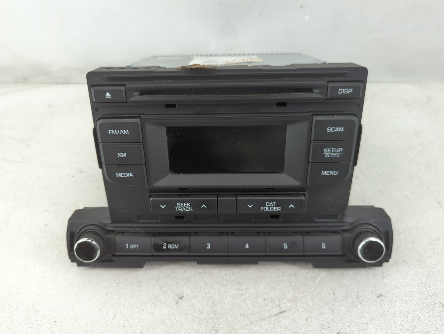 2017-2018 Hyundai Elantra Radio AM FM Cd Player Receiver Replacement P/N:96170-F2100UAT Fits Fits 2017 2018 OEM Used Auto Pa