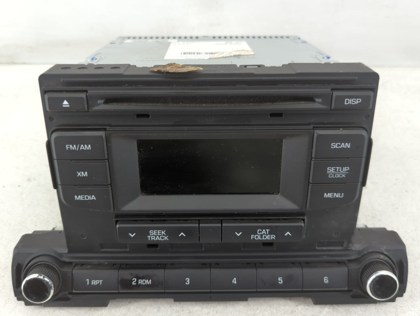 2017-2018 Hyundai Elantra Radio AM FM Cd Player Receiver Replacement P/N:96170-F2100UAT Fits Fits 2017 2018 OEM Used Auto Pa