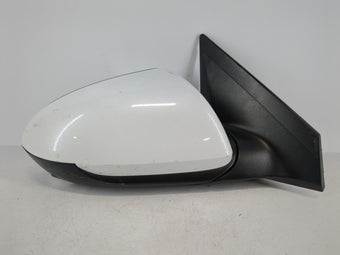compare product 2017-2018 Hyundai Elantra Passenger Side View Mirror - Right Door Mirror OEM Used