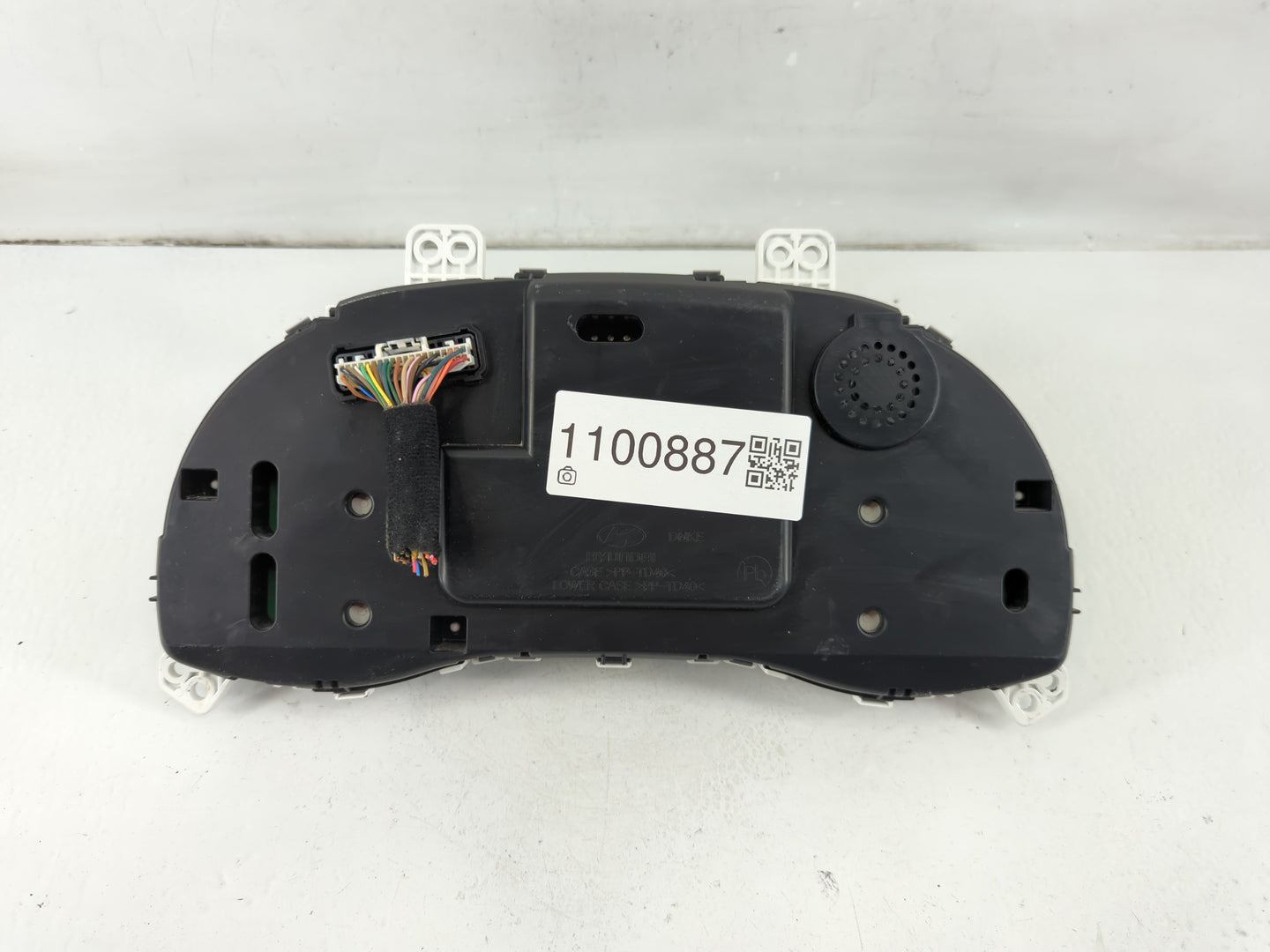 2017-2018 Hyundai Elantra Instrument Cluster Speedometer Gauges P/N:94021-F3020 Fits Fits 2017 2018 OEM Used Auto Parts - Oe