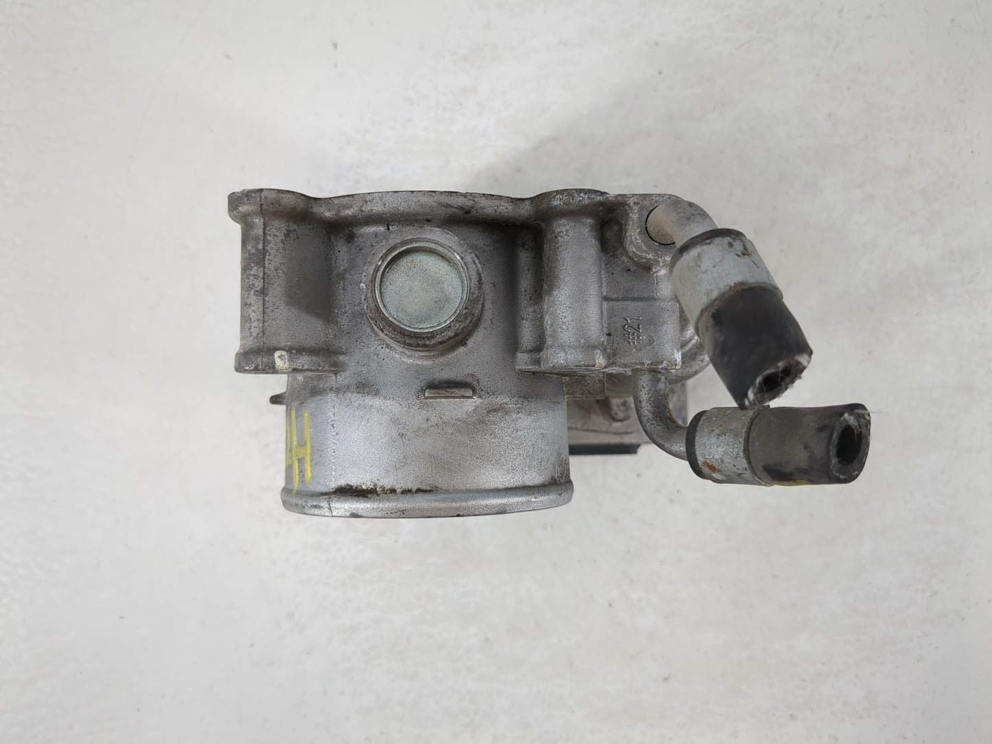 2011-2020 Hyundai Elantra Throttle Body P/N:35100-2E000 Fits Fits 2011 2012 2013 2014 2015 2016 2017 2018 2019 2020 2021 OEM