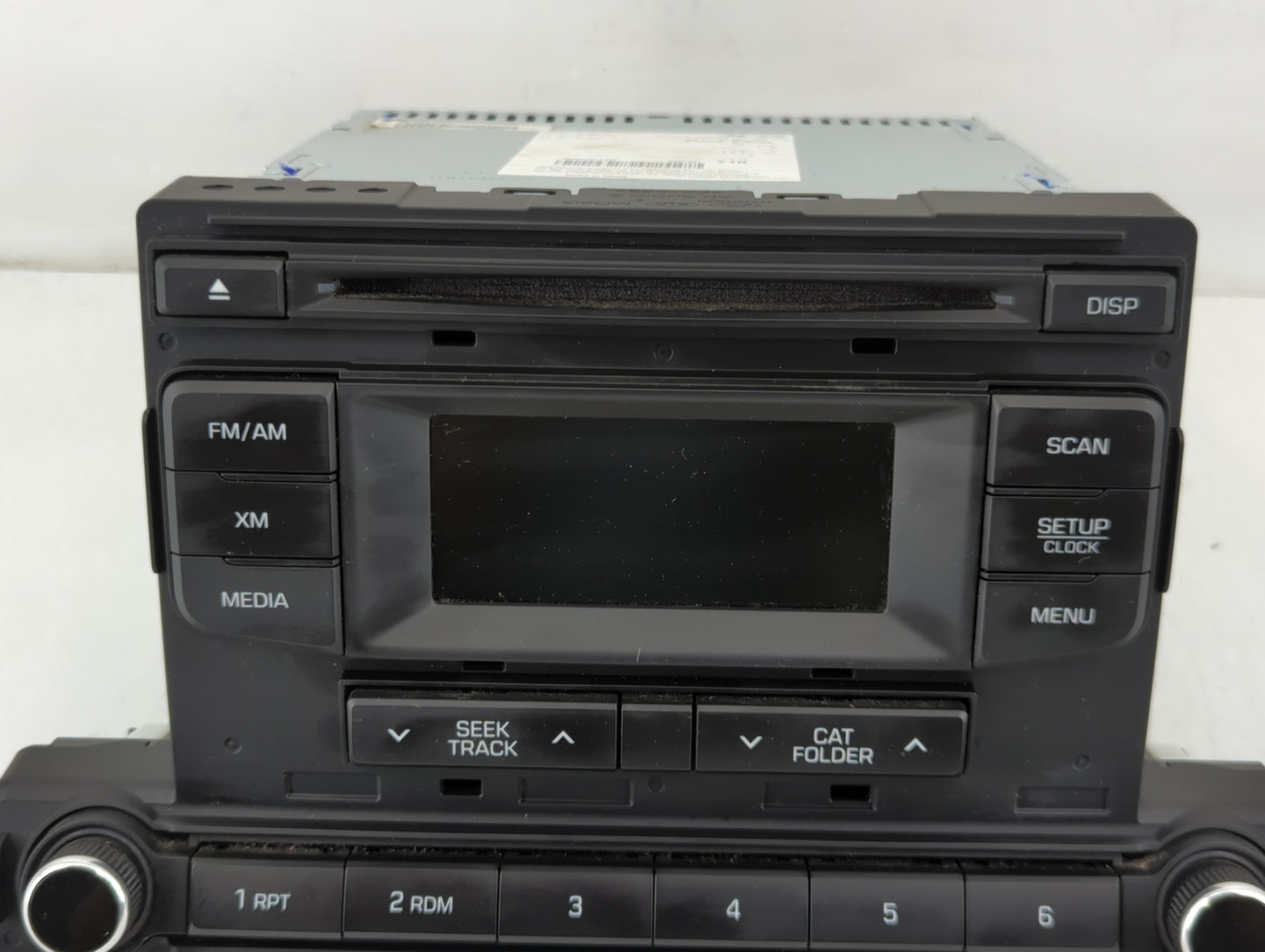 2017-2018 Hyundai Elantra Radio AM FM Cd Player Receiver Replacement P/N:96170-F2100UAT Fits Fits 2017 2018 OEM Used Auto Pa