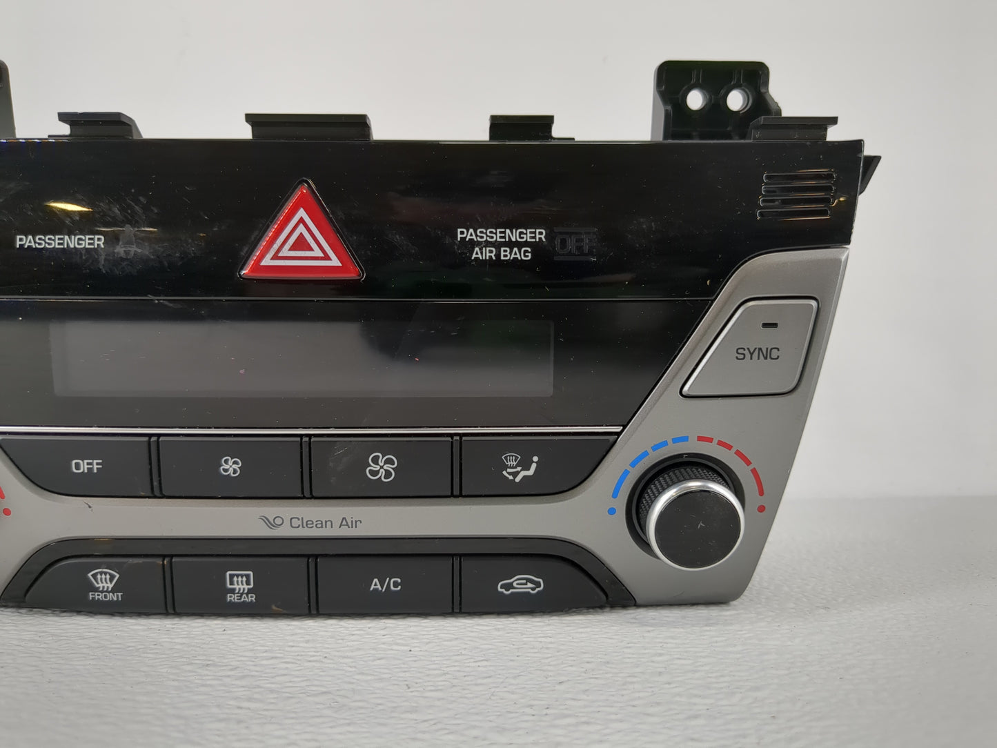 2017-2018 Hyundai Elantra Climate Control Module Temperature AC/Heater Replacement P/N:97250-F2231RET Fits Fits 2017 2018 OE