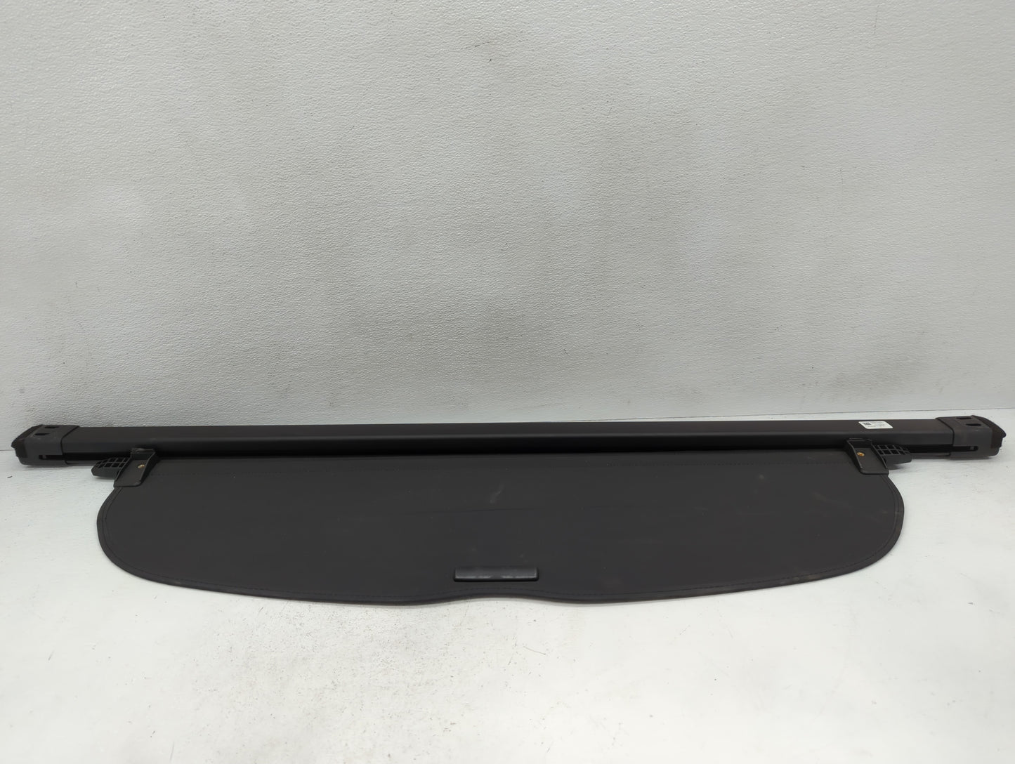 2017 Hyundai Elantra Rear Cargo Cover Storage Retractable Shade - Oemusedautoparts1.com