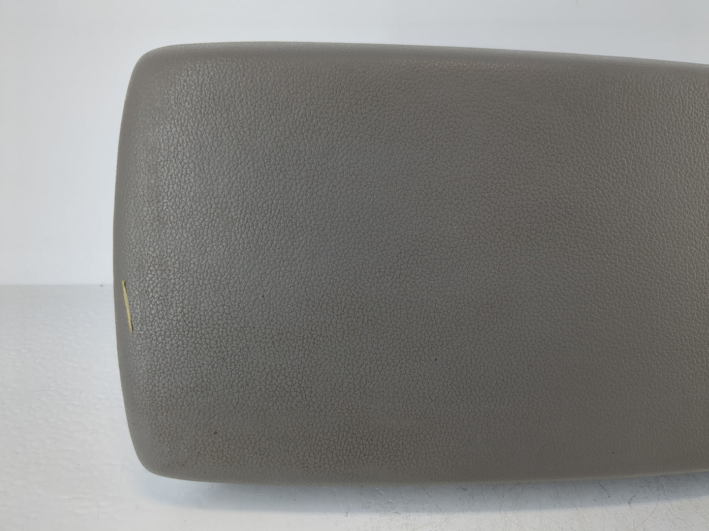 2014-2017 Hyundai Elantra Center Console Armrest Cover Lid Fits Fits 2014 2015 2016 2017 OEM Used Auto Parts - Oemusedautopa