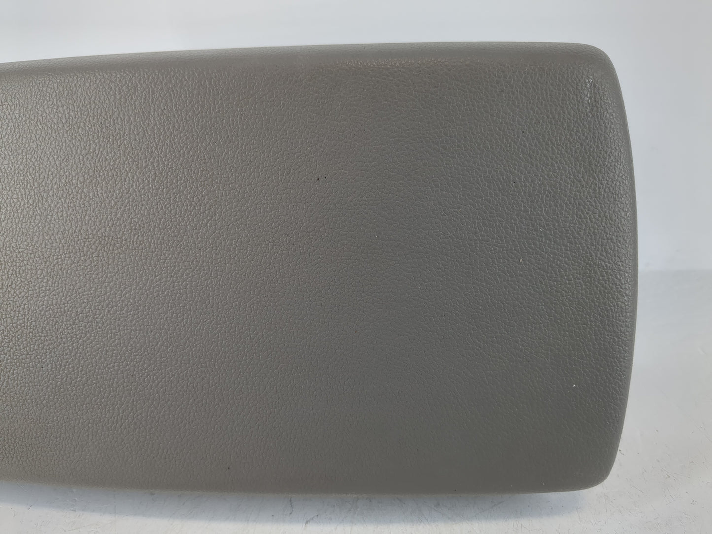 2014-2017 Hyundai Elantra Center Console Armrest Cover Lid Fits Fits 2014 2015 2016 2017 OEM Used Auto Parts - Oemusedautopa