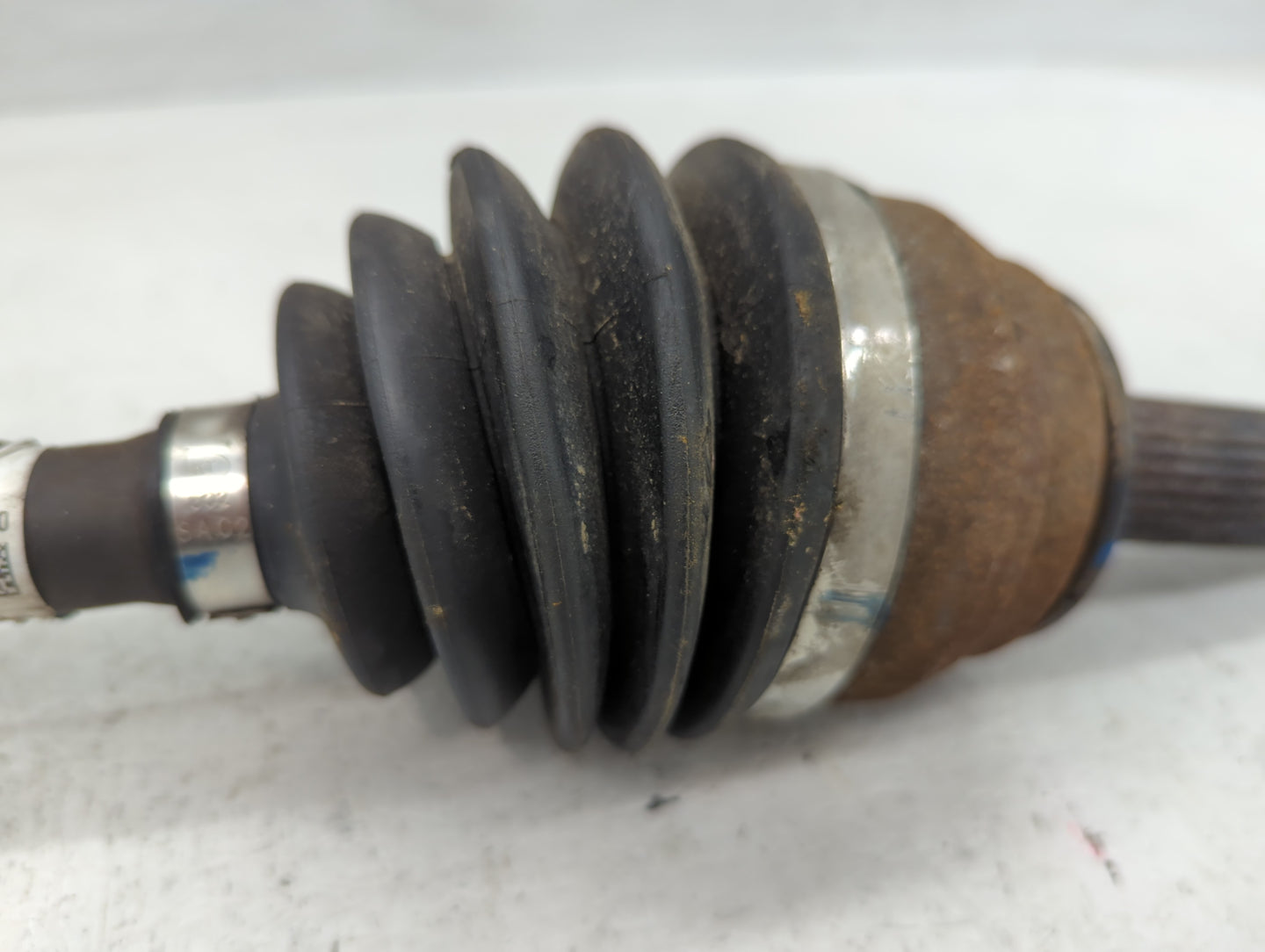 2014-2016 Hyundai Elantra Axle Shaft Front Passenger Cv C/v - Oemusedautoparts1.com