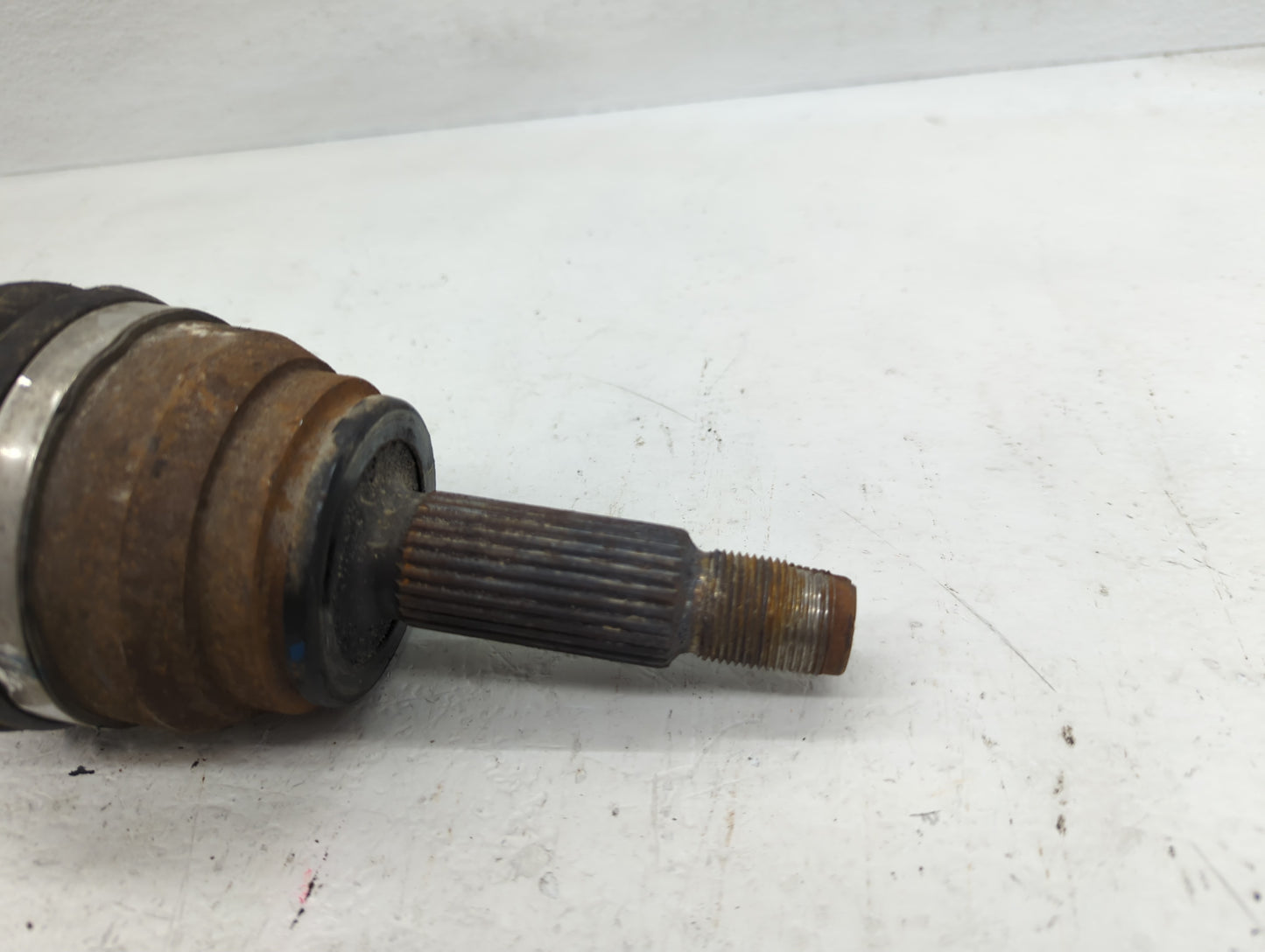 2014-2016 Hyundai Elantra Axle Shaft Front Passenger Cv C/v - Oemusedautoparts1.com