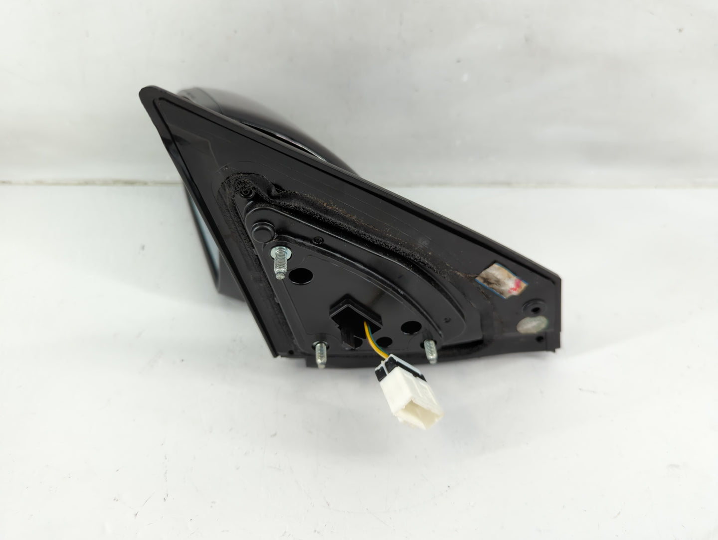 2017-2018 Hyundai Elantra Driver Side View Mirror - Left Door Mirror OEM Used - Oemusedautoparts1.com