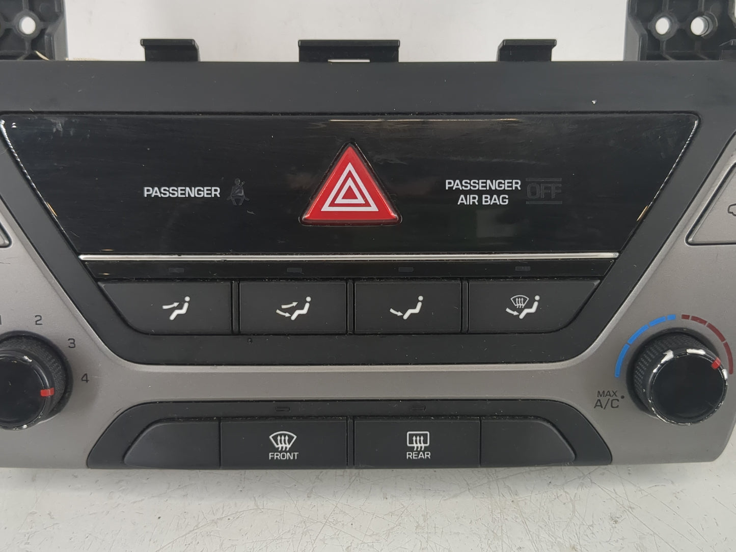 2017-2018 Hyundai Elantra Climate Control Module Temperature AC/Heater Replacement P/N:97250-F20614X Fits Fits 2017 2018 OEM