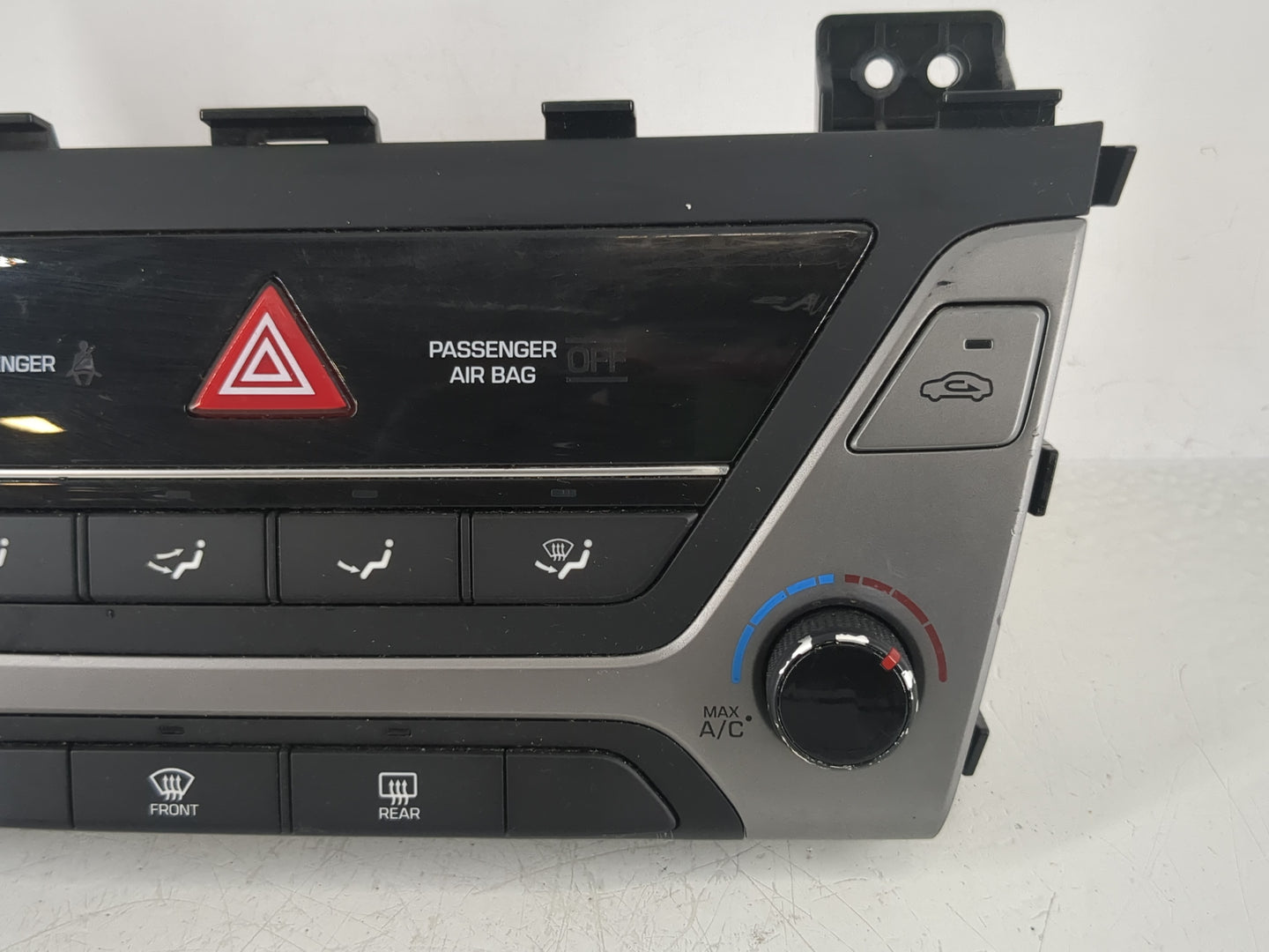 2017-2018 Hyundai Elantra Climate Control Module Temperature AC/Heater Replacement P/N:97250-F20614X Fits Fits 2017 2018 OEM