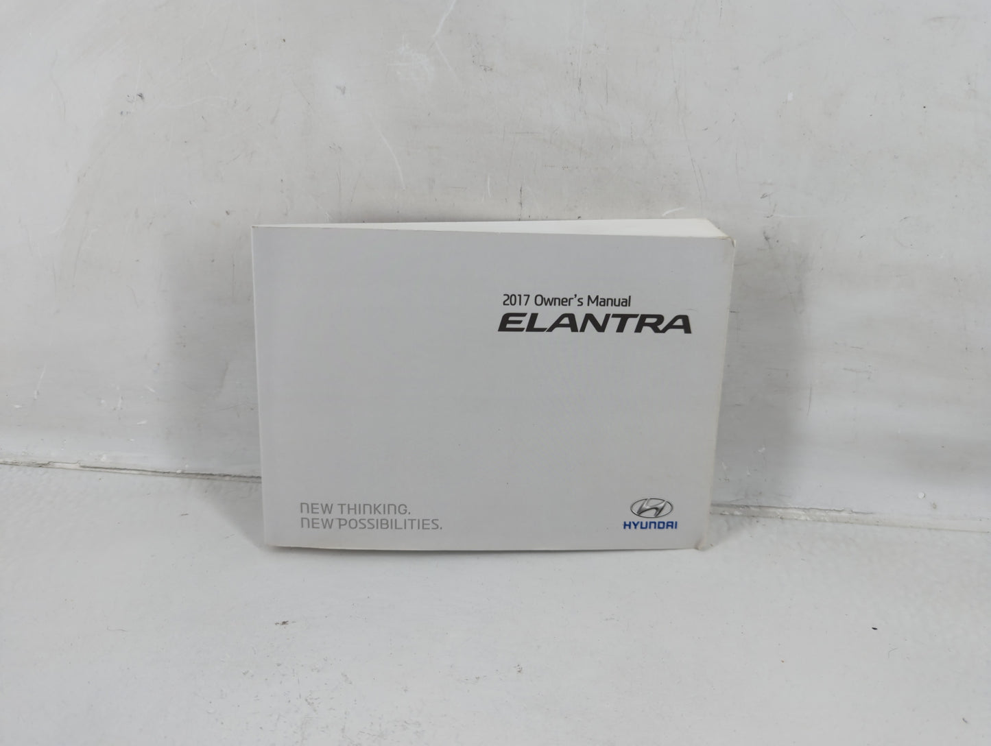 2017 Hyundai Elantra Owners Manual Book Guide P/N:HF30-EU6NK OEM Used Auto Parts - Oemusedautoparts1.com