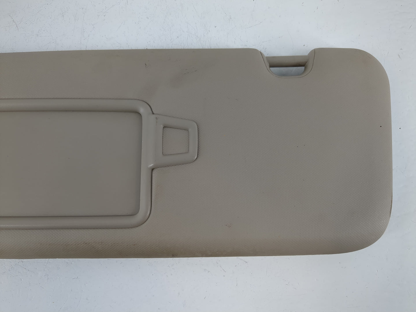 2017-2020 Hyundai Elantra Sun Visor Shade Replacement Passenger Right Mirror Fits Fits 2017 2018 2019 2020 OEM Used Auto Par