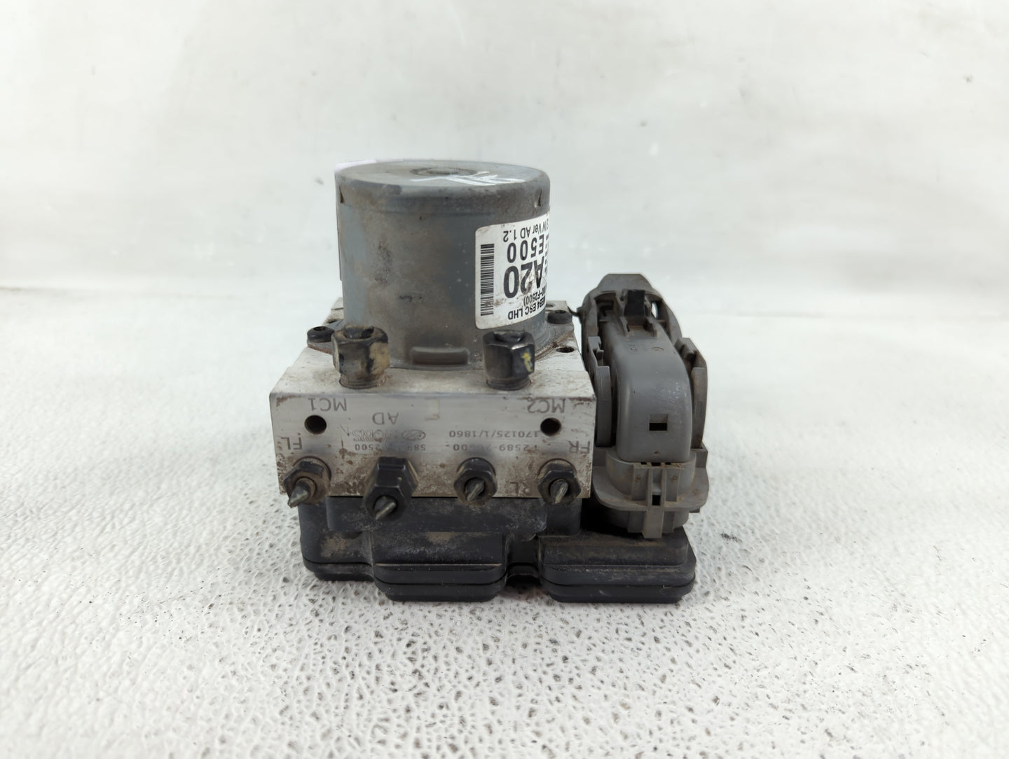 2017-2019 Hyundai Elantra ABS Pump Control Module Replacement P/N:58900-F2500 Fits Fits 2017 2018 2019 OEM Used Auto Parts -