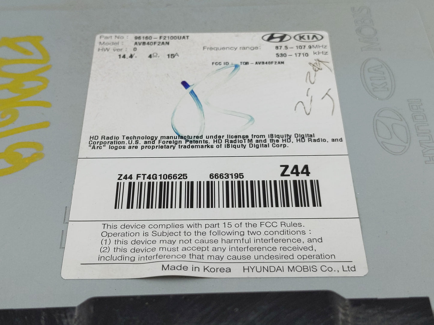 2017-2018 Hyundai Elantra Radio AM FM Cd Player Receiver Replacement P/N:96160-F2100UAT Fits Fits 2017 2018 OEM Used Auto Pa