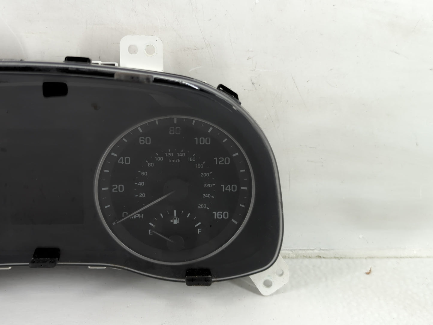 2017-2018 Hyundai Elantra Instrument Cluster Speedometer Gauges Fits Fits 2017 2018 OEM Used Auto Parts - Oemusedautoparts1.