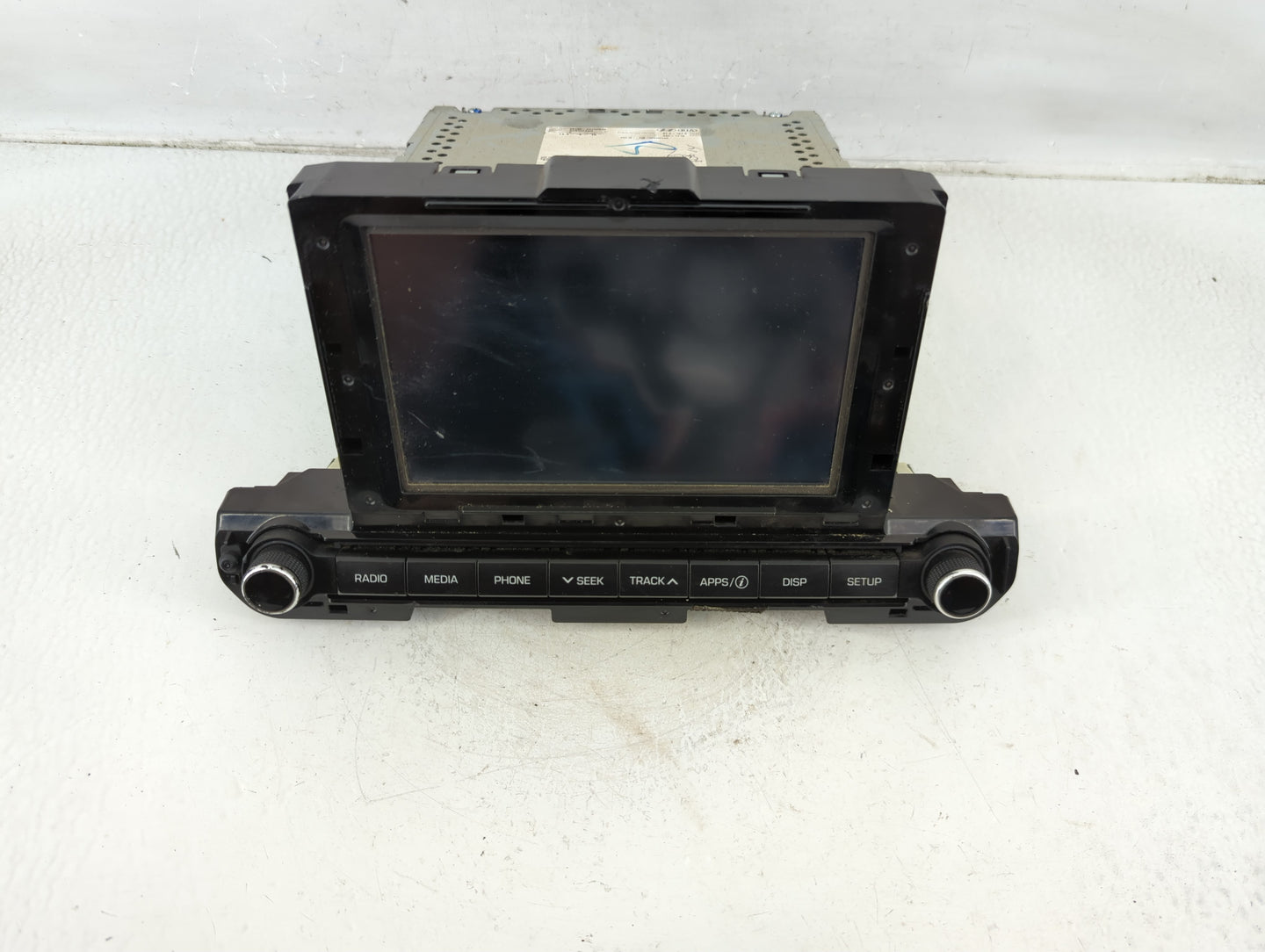 2017-2018 Hyundai Elantra Radio AM FM Cd Player Receiver Replacement P/N:96160-F2100UAT Fits Fits 2017 2018 OEM Used Auto Pa