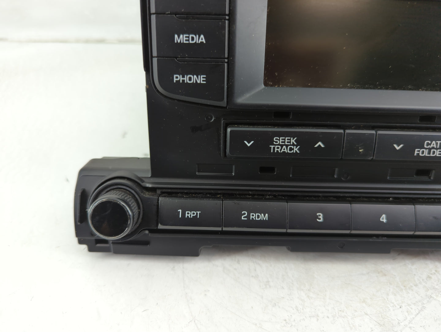 2017-2020 Hyundai Elantra Radio AM FM Cd Player Receiver Replacement P/N:96170-F2140UAT Fits Fits 2017 2018 2019 2020 OEM Us