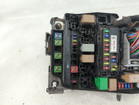 2016-2017 Hyundai Elantra Fusebox Fuse Box Panel Relay Module P/N:91950-A5742 Fits Fits 2016 2017 OEM Used Auto Parts - Oemu